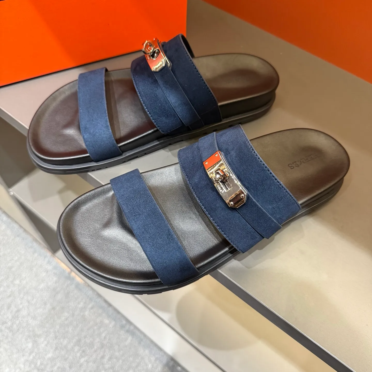 Men's shoes 💰300, size 38-45, the new 2014 summer Hermes shoes are the same as the original ones, handmade by masters! ❥High-end customization, exclusive products, the highest version in the industry⚠❥Using: Hermers upper: (pursuing top walking comfort) ✨Top quality on sale━━━━Hermes━━━━━